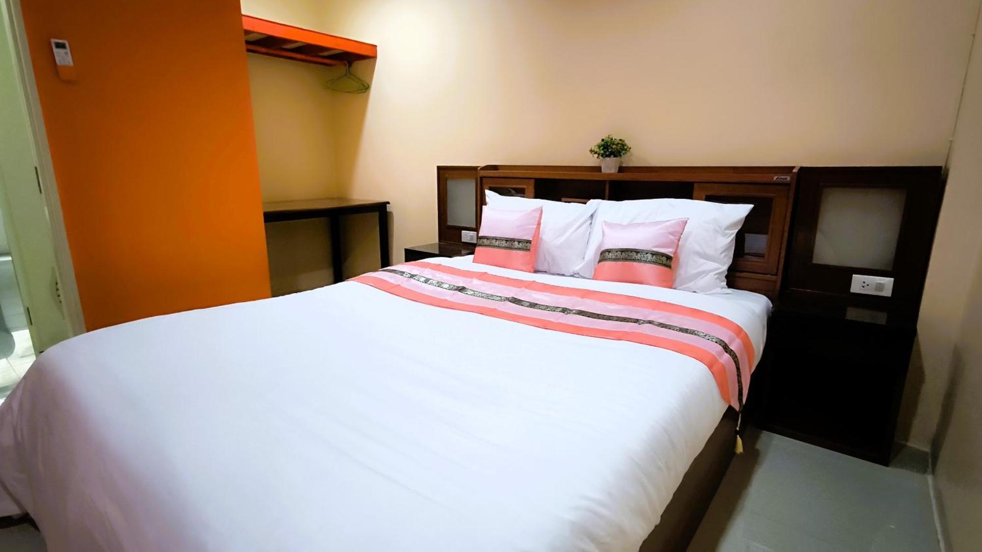 Lucky Buako Hotel パトン エクステリア 写真